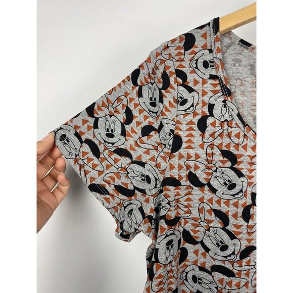Lularoe Gray Disney Minnie Mouse All Over Print Short Sleeve Swing T-Shirt Sz S - Picture 2 of 5